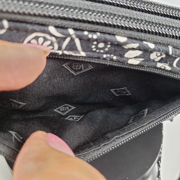 Vera Bradley All in One Crossbody Bag Black Bandana Medallion - Picture 13 of 16